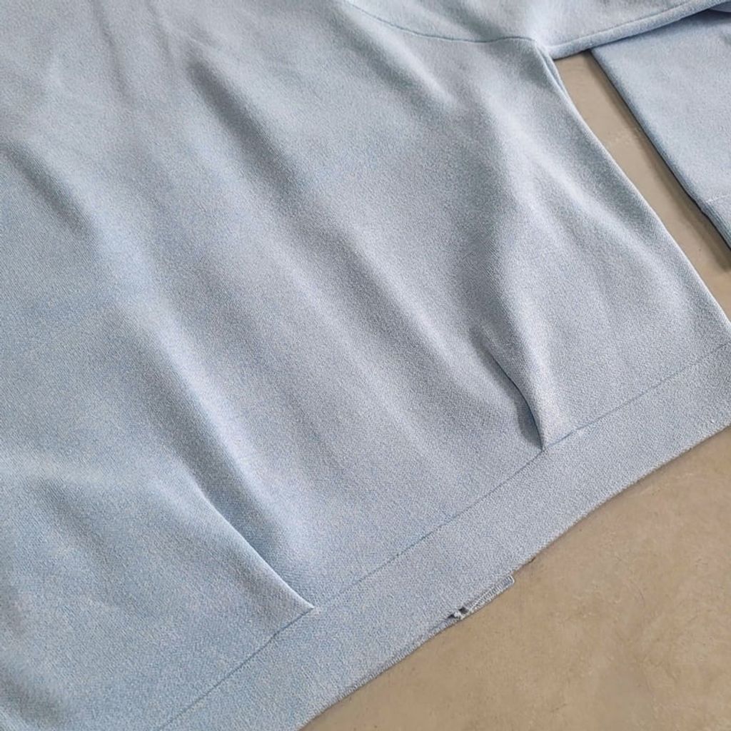 VOO × AMBERGLEAM Fisherman Knit Cardigan – MAROON WEBSTORE