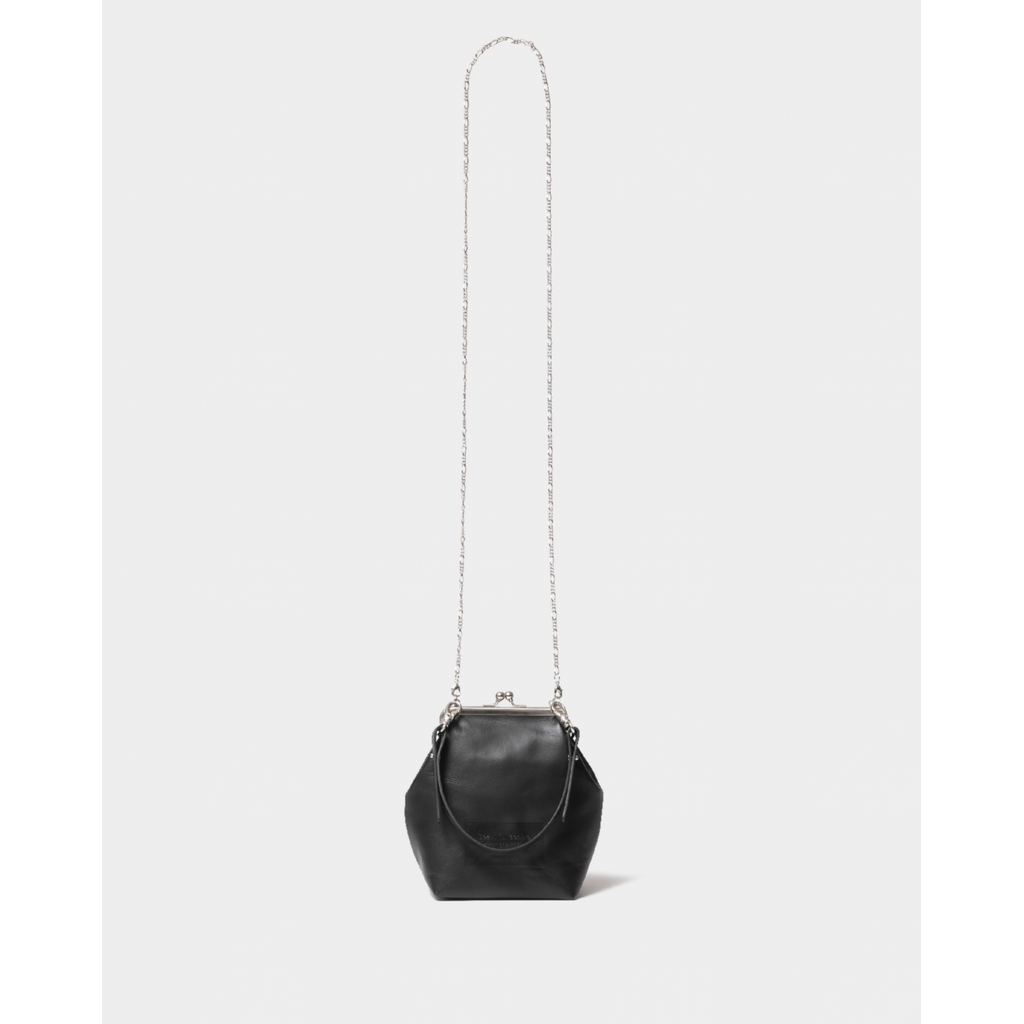 beautiful people  clasp shoulder hand pouch