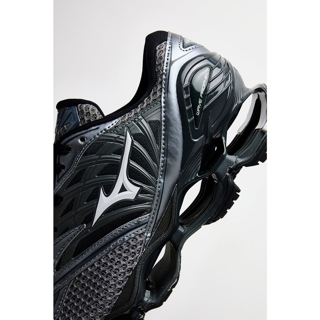 MIZUNO WAVE PROPHECY LS(グレー×ブラック×カーキ)