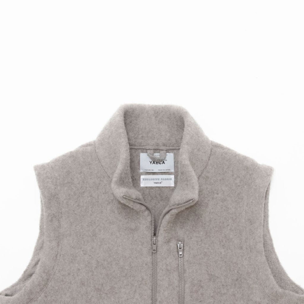 YAECA Natural Wool Fleece Vest