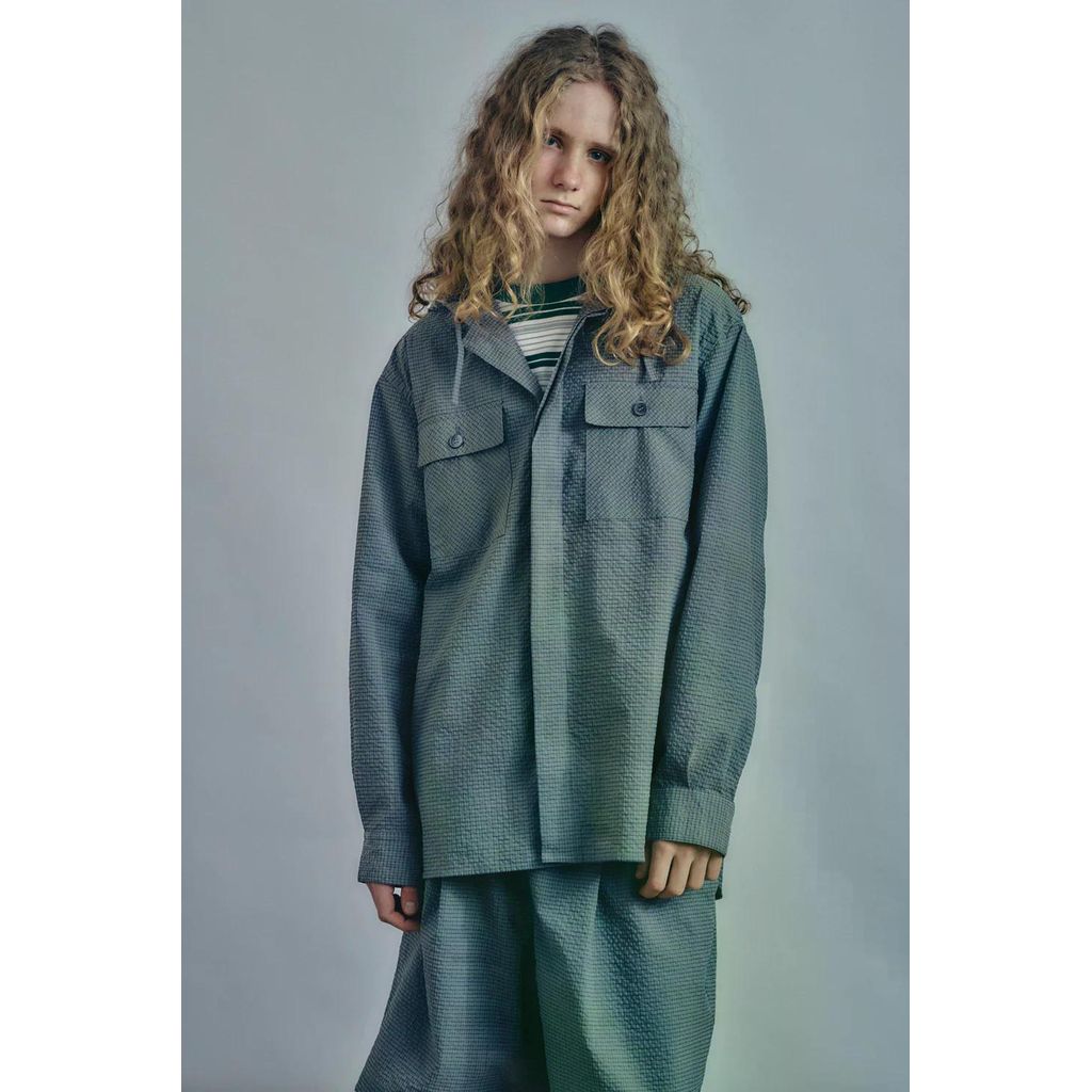 is-ness Quick-Drying Hoodie Shirt