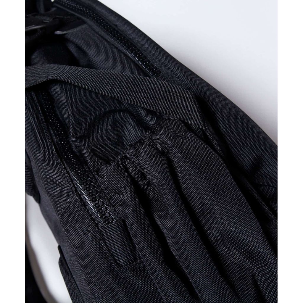 F/CE.  950 TRAVEL BP