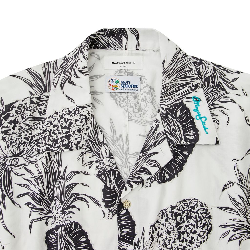 MAGIC STICK 2FACE CHILLIN HAWAIIAN SHIRT by Reyn Spooner