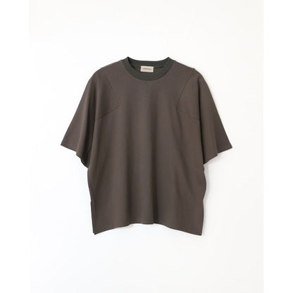 AMBERGLEAM Panel Basic T-Shirt