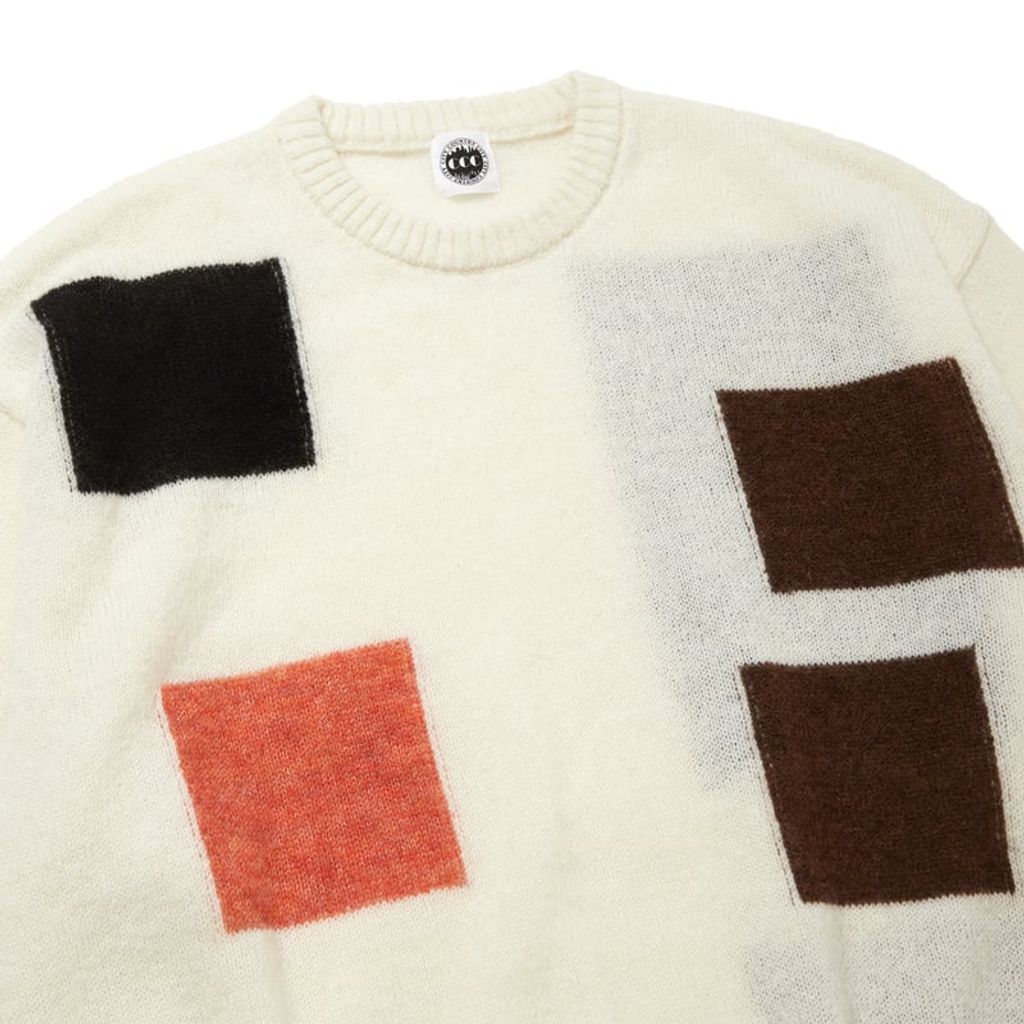 CITY COUNTRY CITY MOHAIR SWEATER WITH BADGE