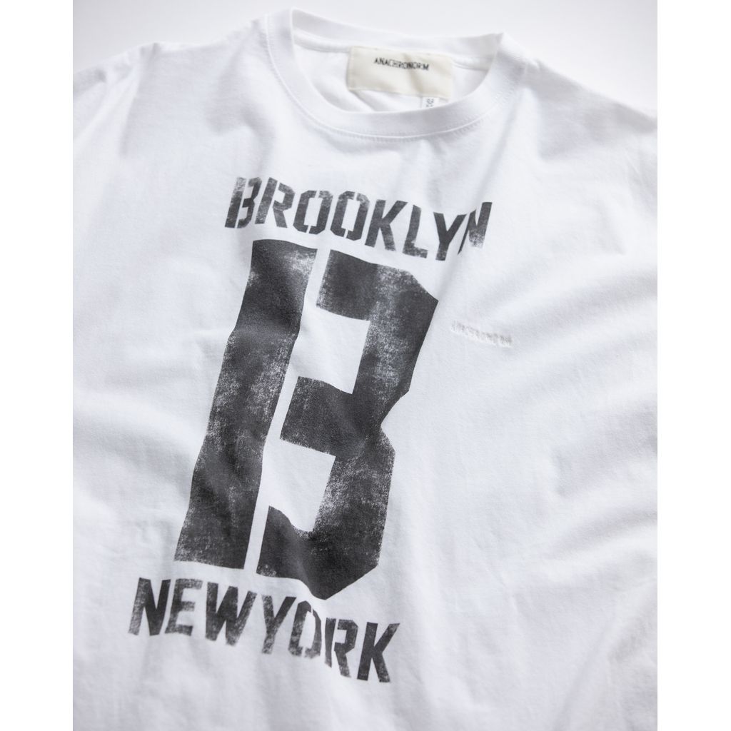 ANACHRONORM BROOKLYN PRINTED S/S T-S