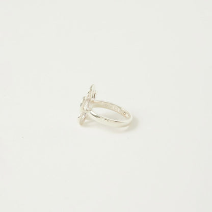 NICK GEAR Flower ring