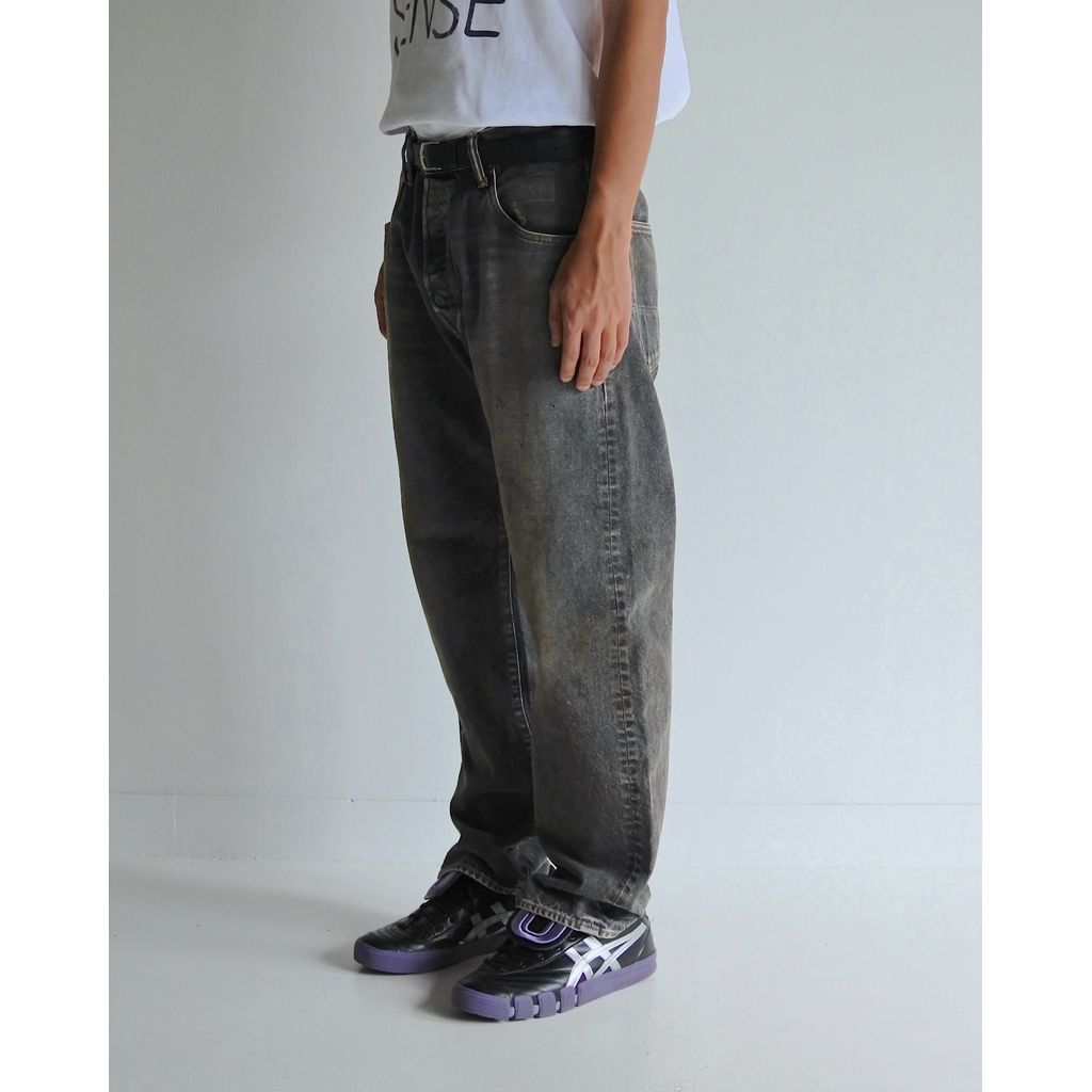 ANACHRONORM  REGULAR TAPERED WASHED 5P BLACK DENIM PANTS