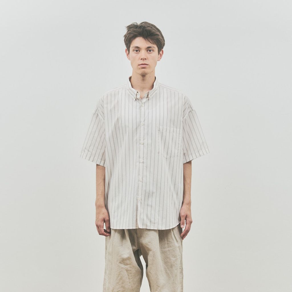 is-ness BALLOON BORDER SHORT SLEEVE T-SHIRT