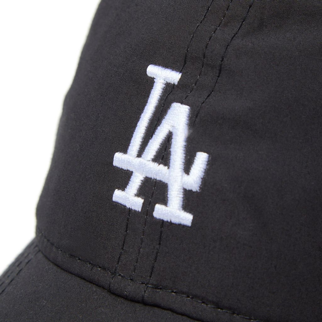 NEW ERA 9TWENTY MLB Typewriter ロサンゼルス・ドジャース ブラック