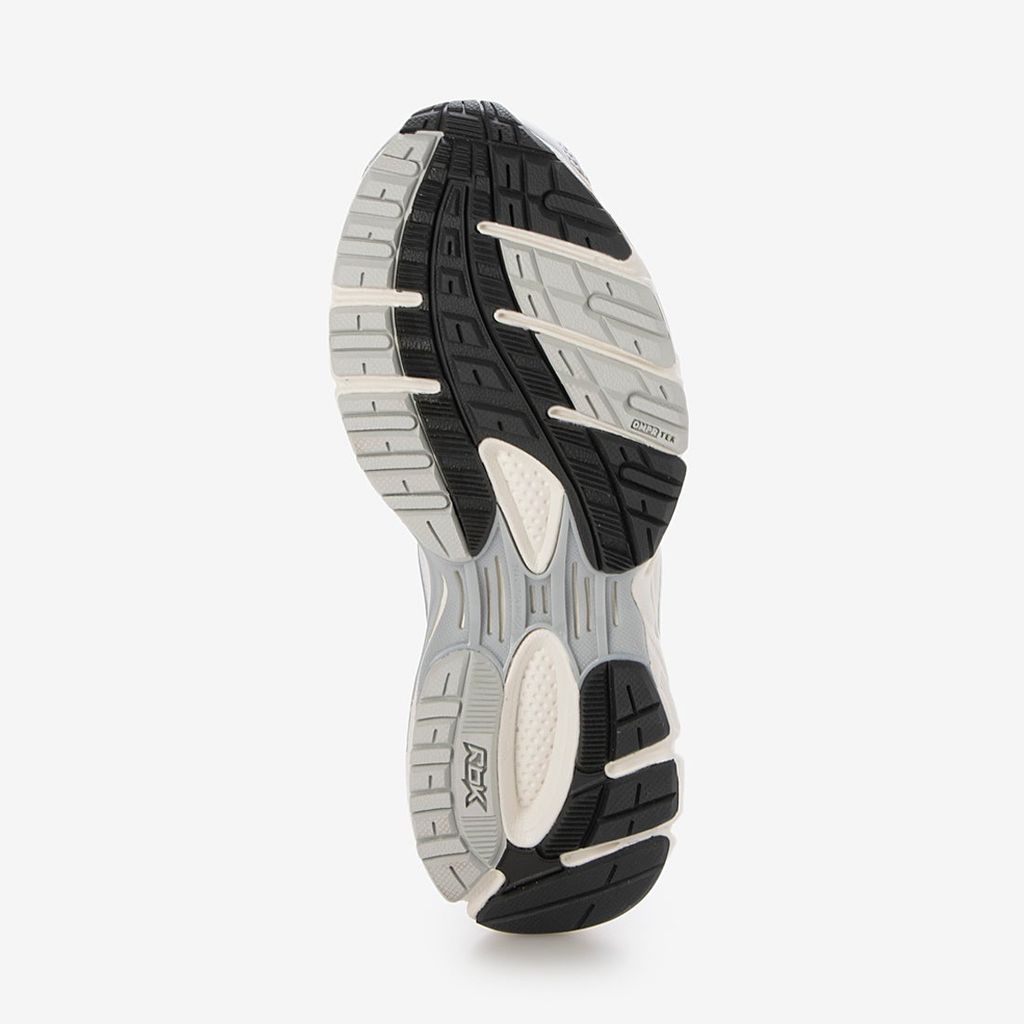 Reebok  PREMIER TRINITY (ホワイト)