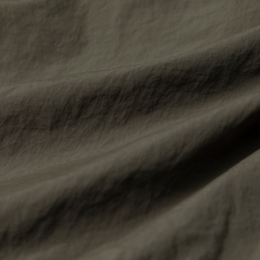 MADNESS RHOMBUS LOGO NYLON ESSENTIAL SHORTS (17")