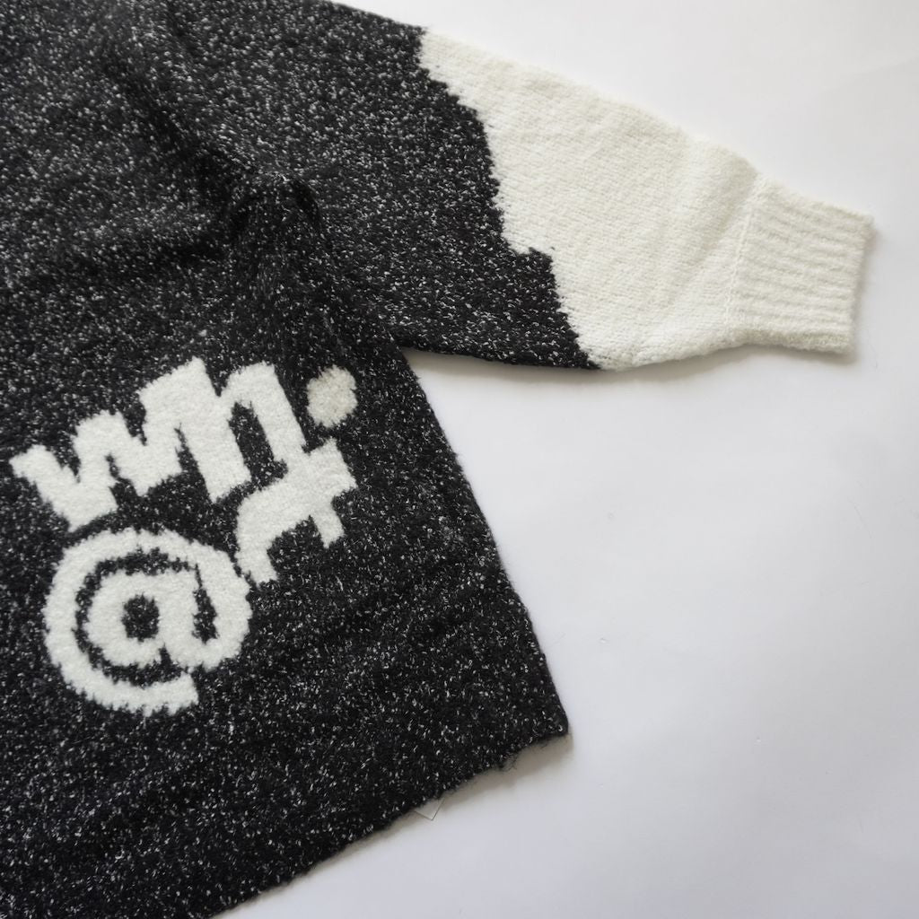 THOMAS MAGPIE  knit “WH@T”