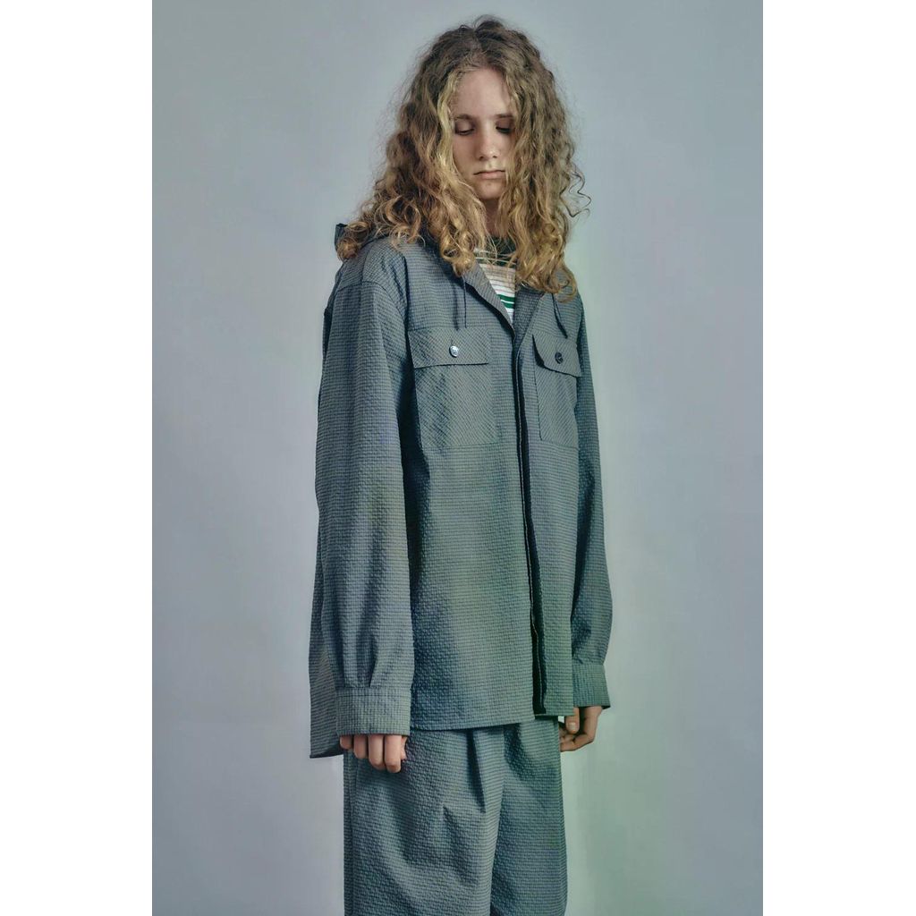 is-ness Quick-Drying Hoodie Shirt
