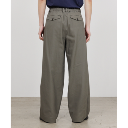 【予約商品】MARKAWARE  TRIPLE PLEATED WIDE TROUSERS