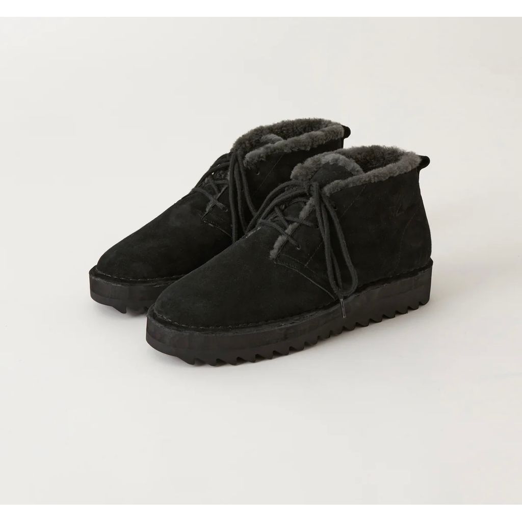 WHITE MOUNTAINEERING WM × AIRWALK WM EVS BOOTS