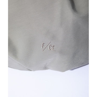 F/CE. TEXTURED TWILL BODY BAG