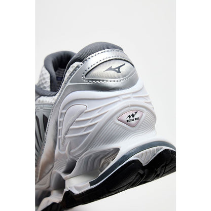 MIZUNO WAVE PROPHECY LS(ホワイト×チャコール×シルバー)