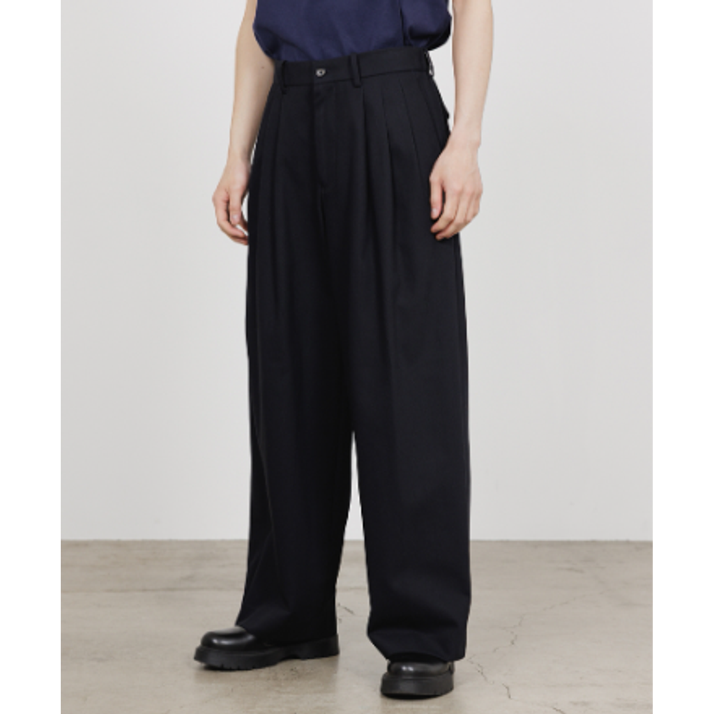 【予約商品】MARKAWARE  TRIPLE PLEATED WIDE TROUSERS