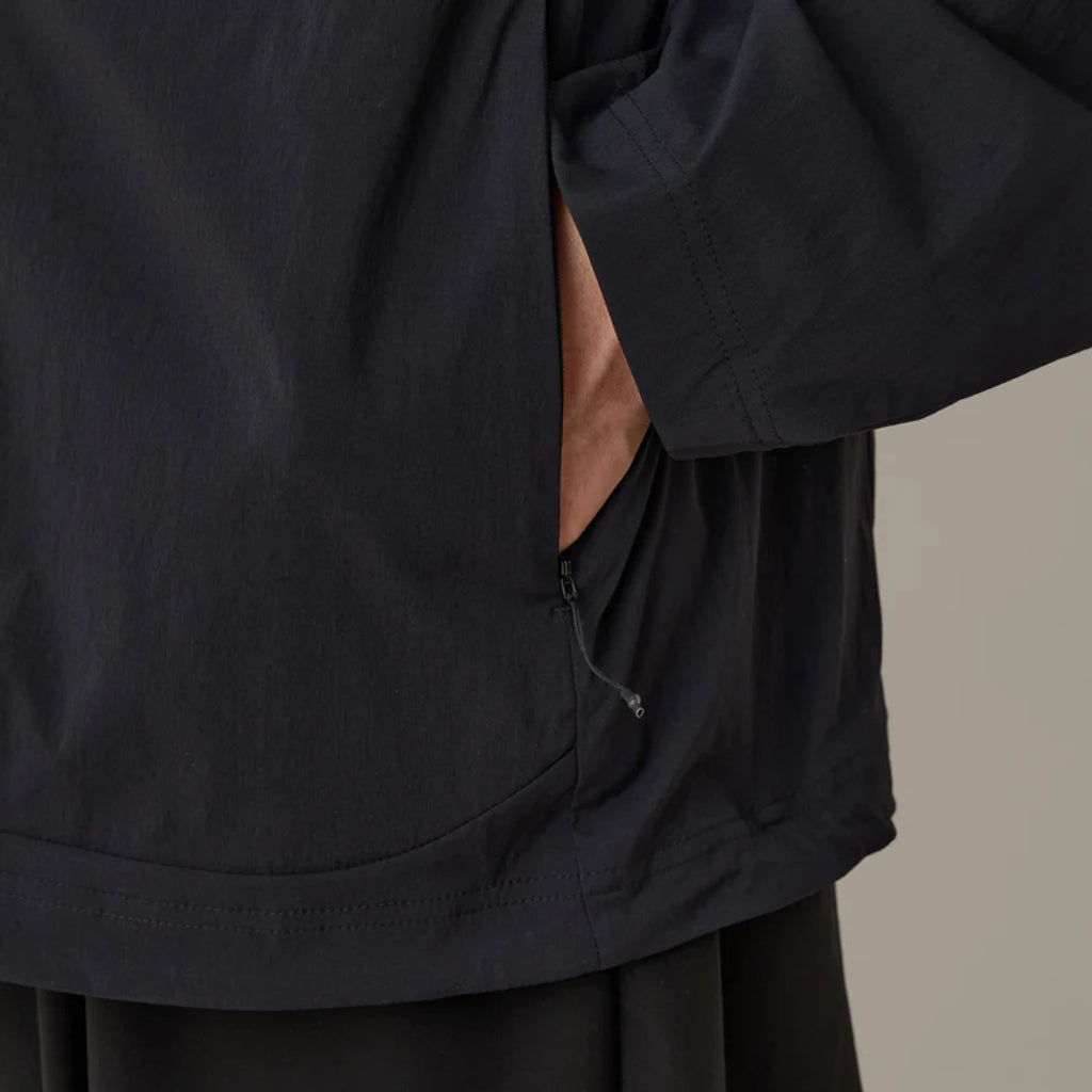 WHITE MOUNTAINEERING WM×UMBRO STRETCH BLOUSON