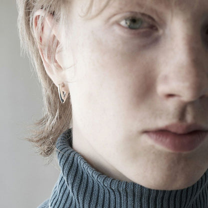 GARNI Triangle Pierce