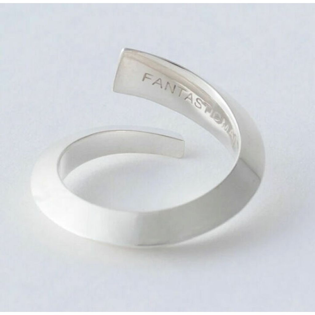 FANTASTIC MAN  RING 1046