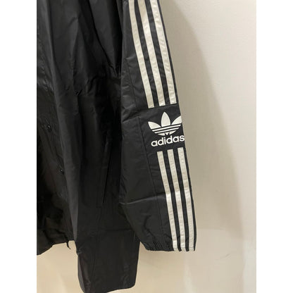 adidas ビッグトレフォイル スタンドカラー ナイロンコート