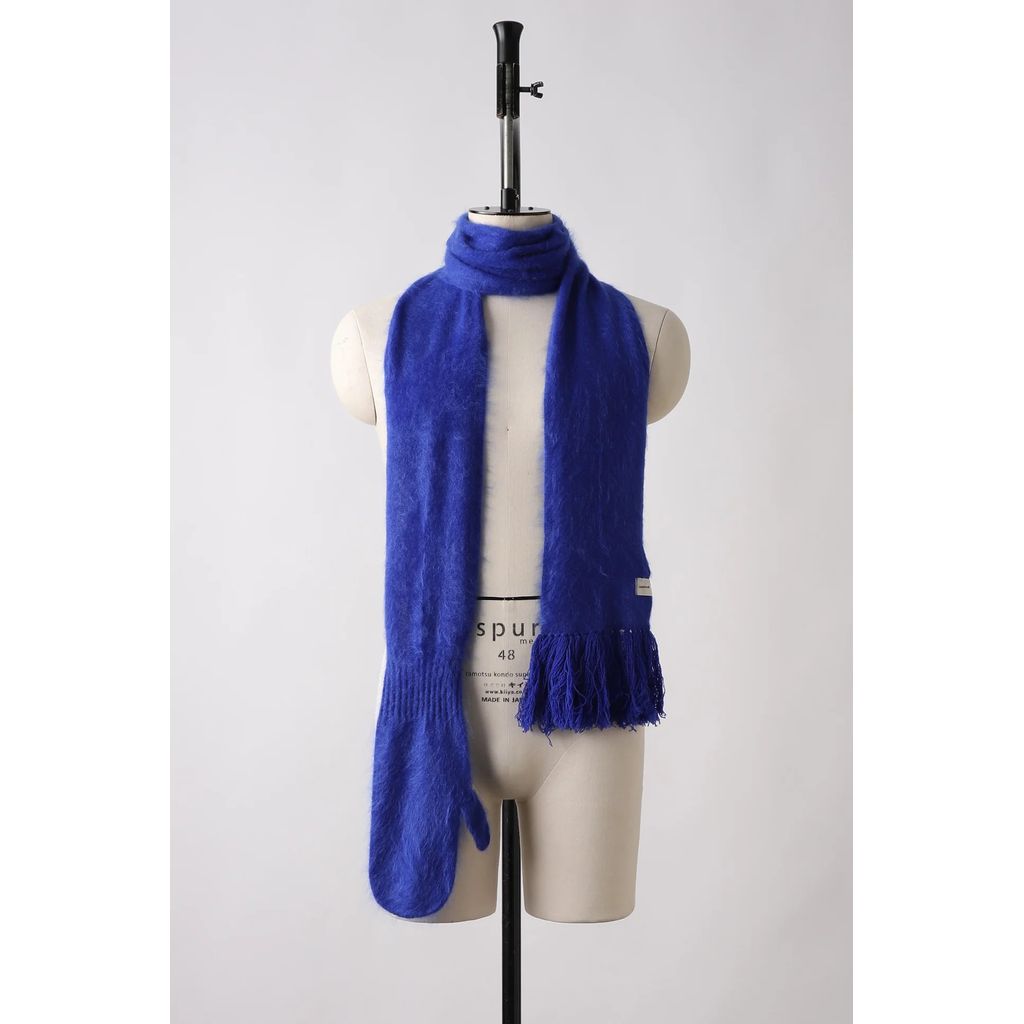 SHINYAKOZUKA lost glove scarf