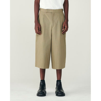marka Organic Cotton Gabardine / Two Tuck Cropped Trousers