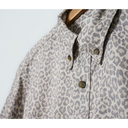 ANDFAMILYS Animal Button Down Shirts