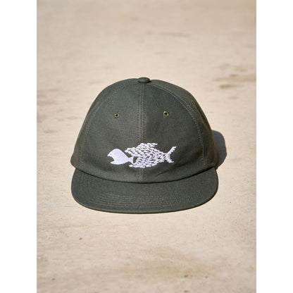 GARBAGE HARD BRIM 6 PANEL CAP LOW (SOLIDARITY)