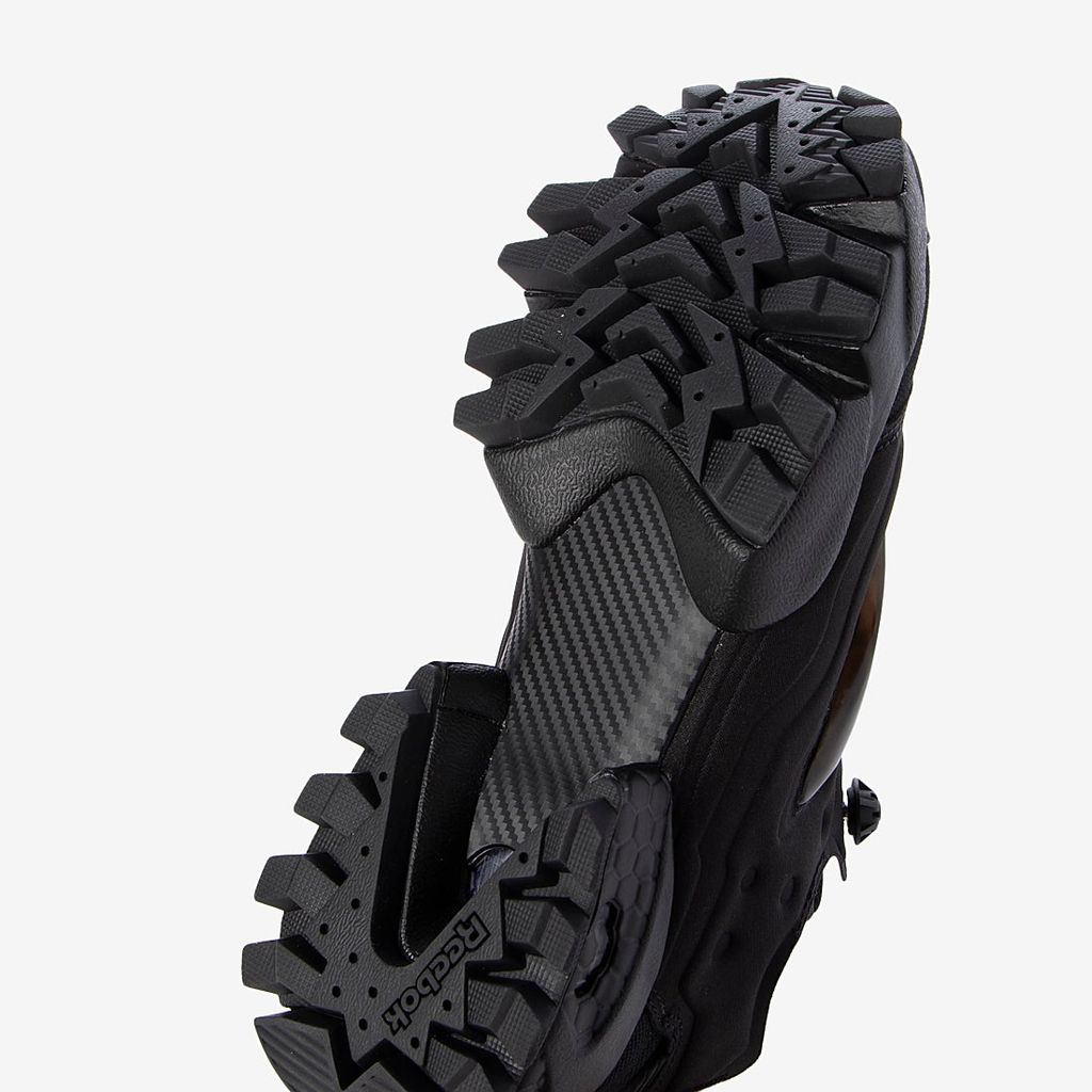 Reebok INSTAPUMP FURY 94 WINTER （ブラック）