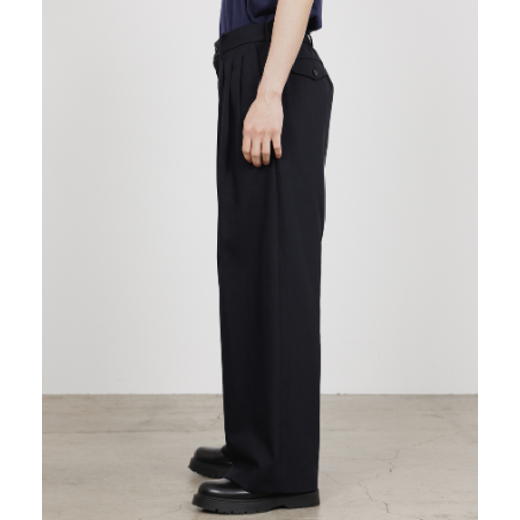 【予約商品】MARKAWARE  TRIPLE PLEATED WIDE TROUSERS