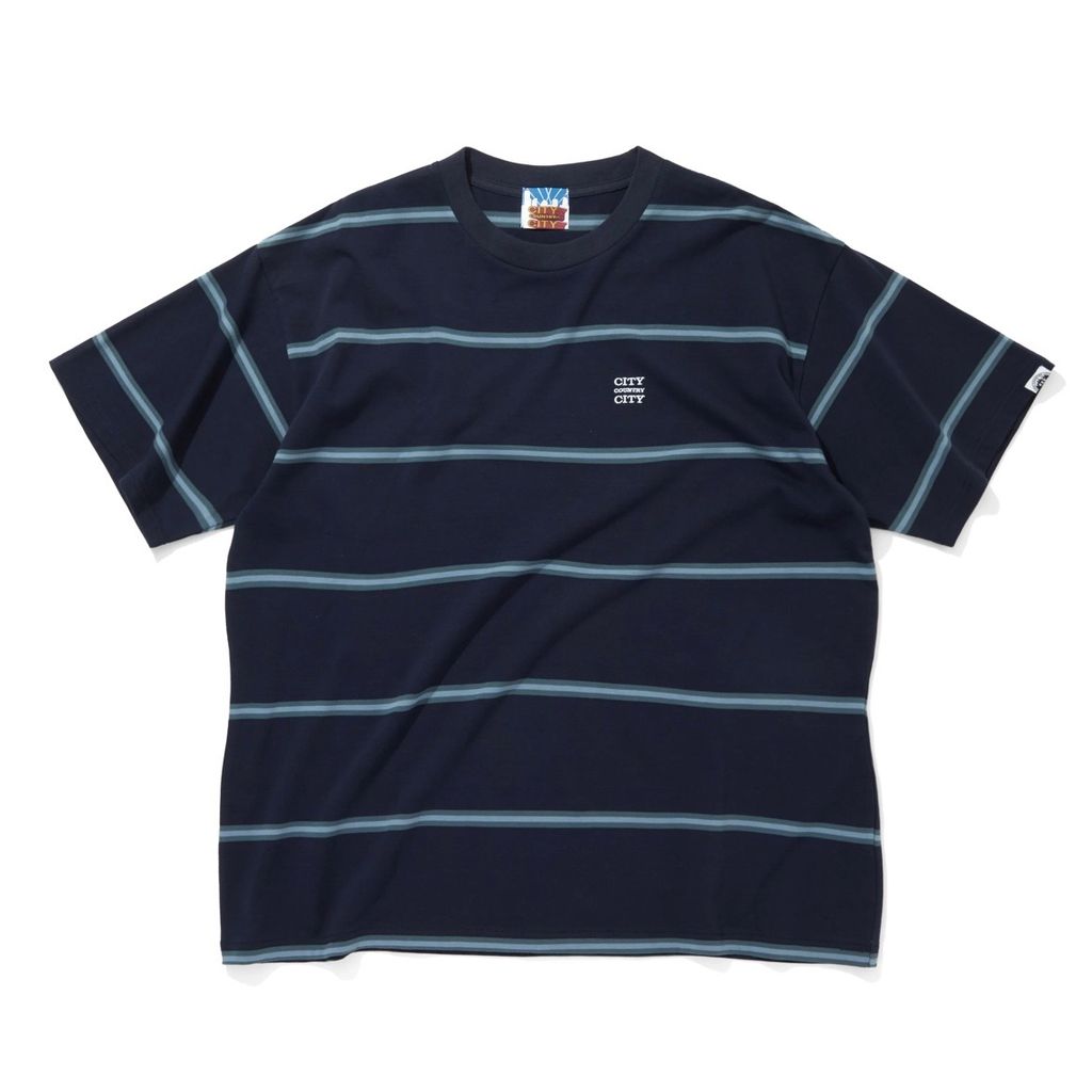 CITY COUNTRY CITY EMBROIDERD LOGO BORDER T-SHIRT