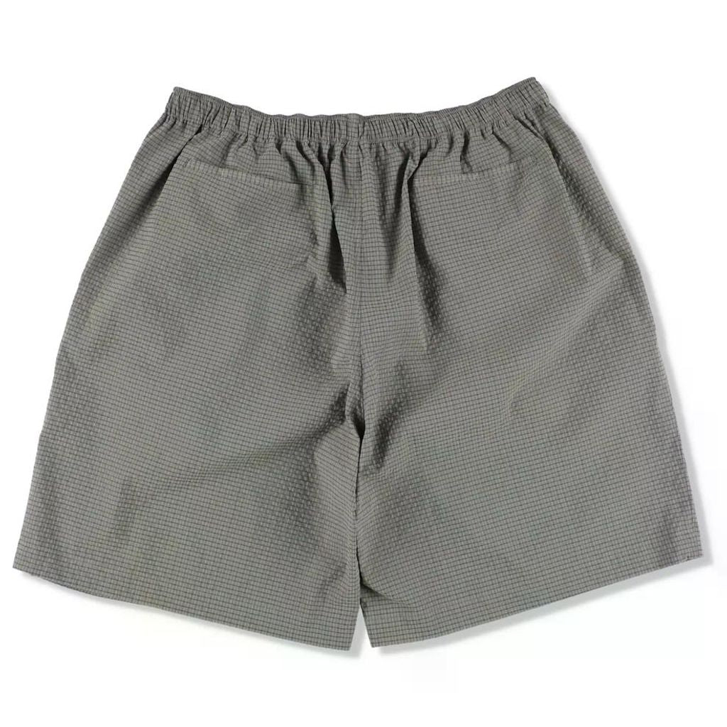 is-ness Quick-Drying Shorts