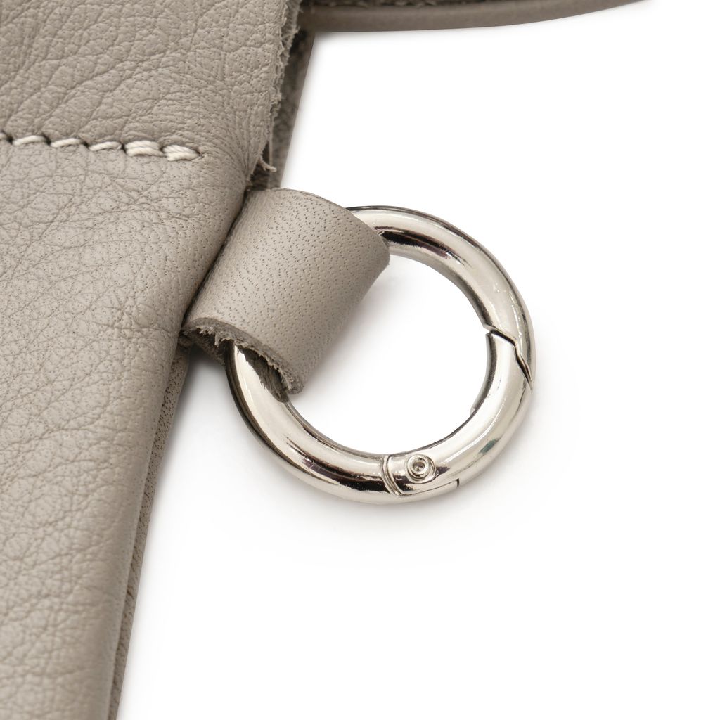 MAGIC STICK The Minimal Essentials Small Pouch