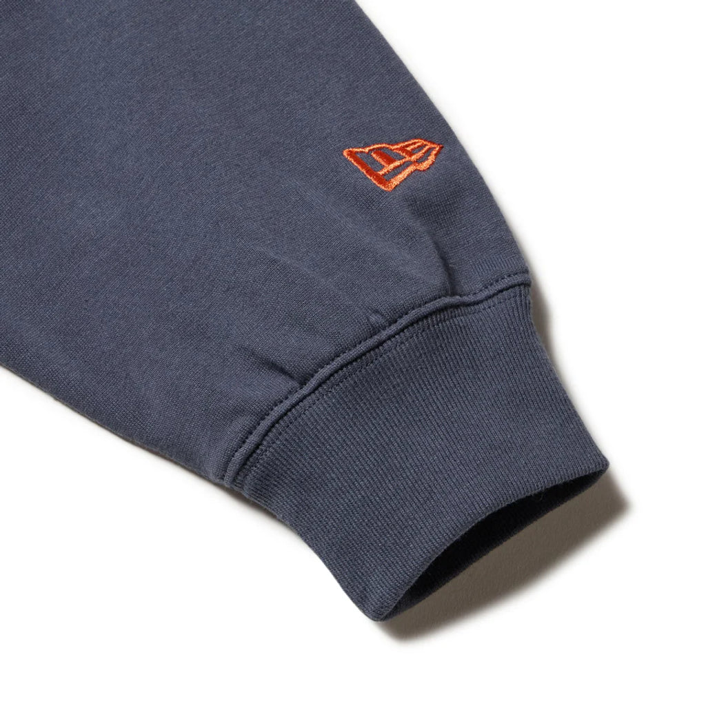 NEW ERA 長袖 オーバーサイズド コットン Tシャツ Tagging スレートグレー