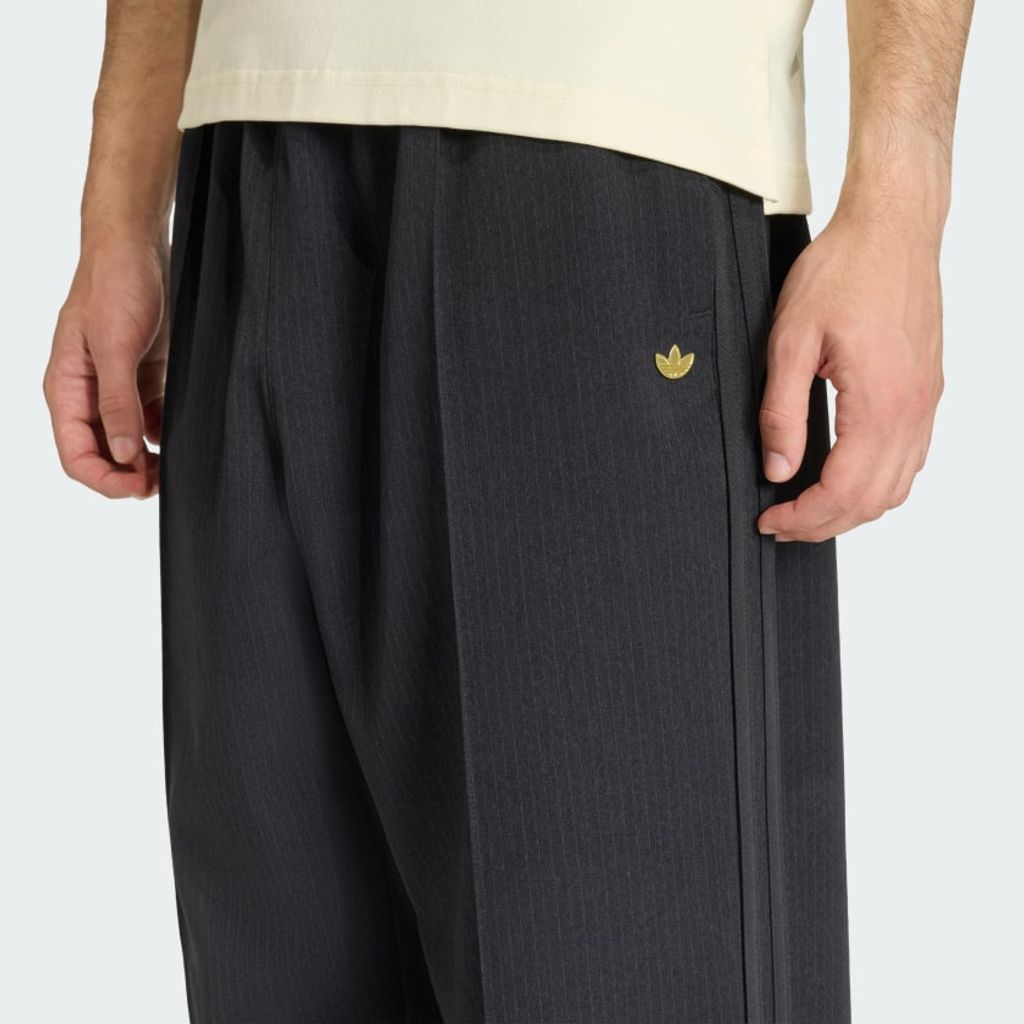 adidas Originals ファイヤーバード ルーズ ピンストライプ トラックパンツ（BLACK）