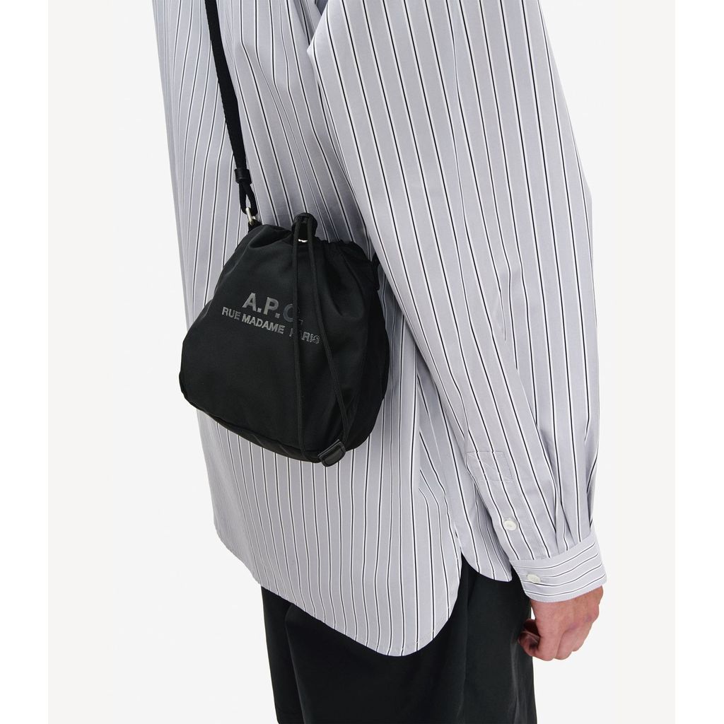 A.P.C Backstage クロスボディポーチ