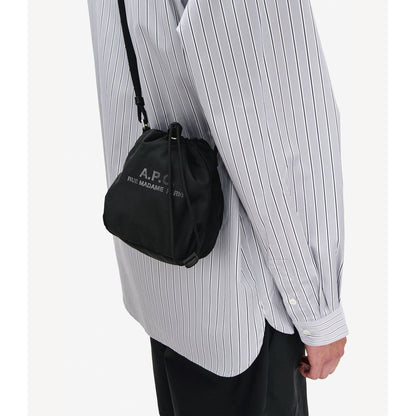A.P.C Backstage クロスボディポーチ