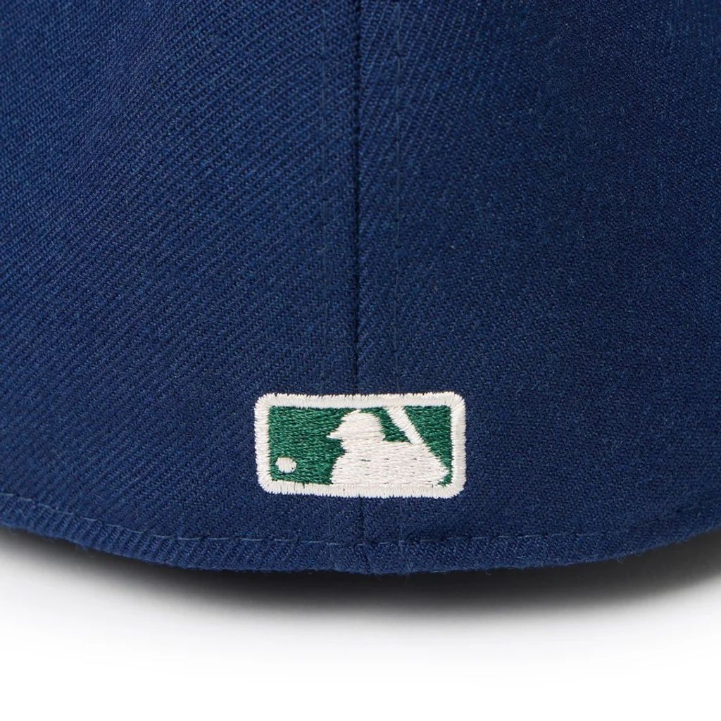 NEW ERA 59FIFTY Direction by Takayuki Ohashi Dog Patch ニューヨーク・ヤンキース オーシャンサイドブルー | アウトドア