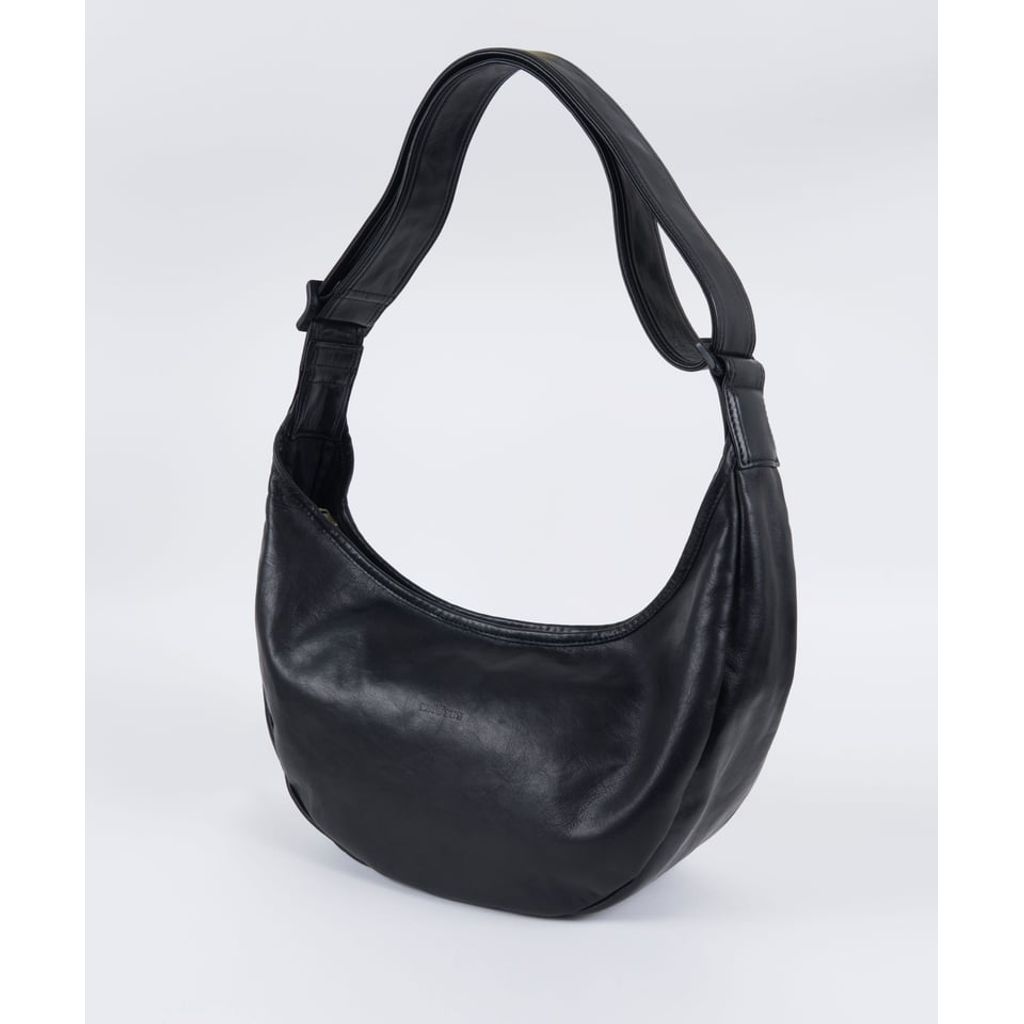 MASSES LEATHER SHOULDER BAG