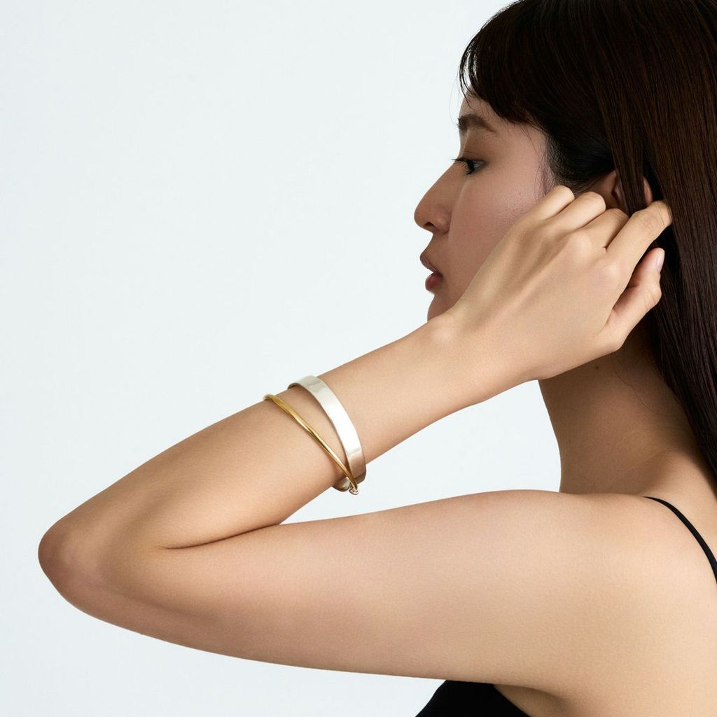 GARNI Swing Bangle - Combi – MAROON WEBSTORE