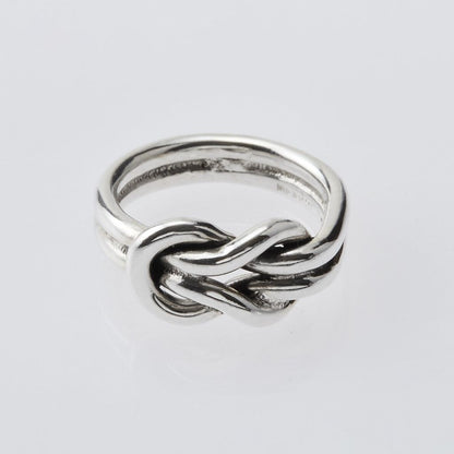 XOLO JEWELRY  Knot Ring