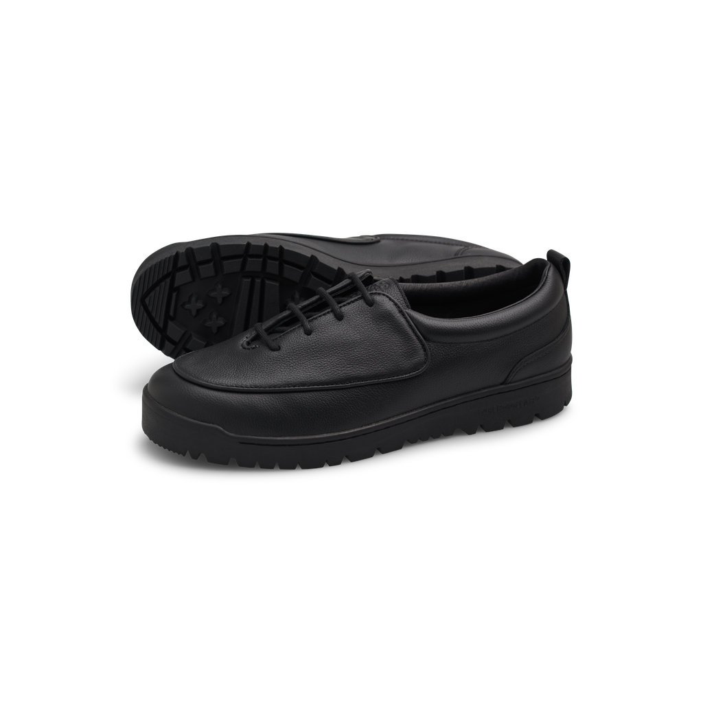 Last Resort GM001 (Black/Black)