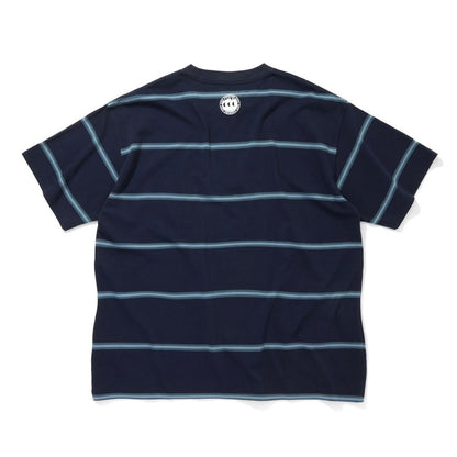 CITY COUNTRY CITY EMBROIDERD LOGO BORDER T-SHIRT