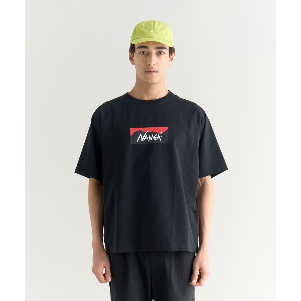 NANGA  ECO HYBRID BOX LOGO LOOSE FIT TEE(UNISEX)