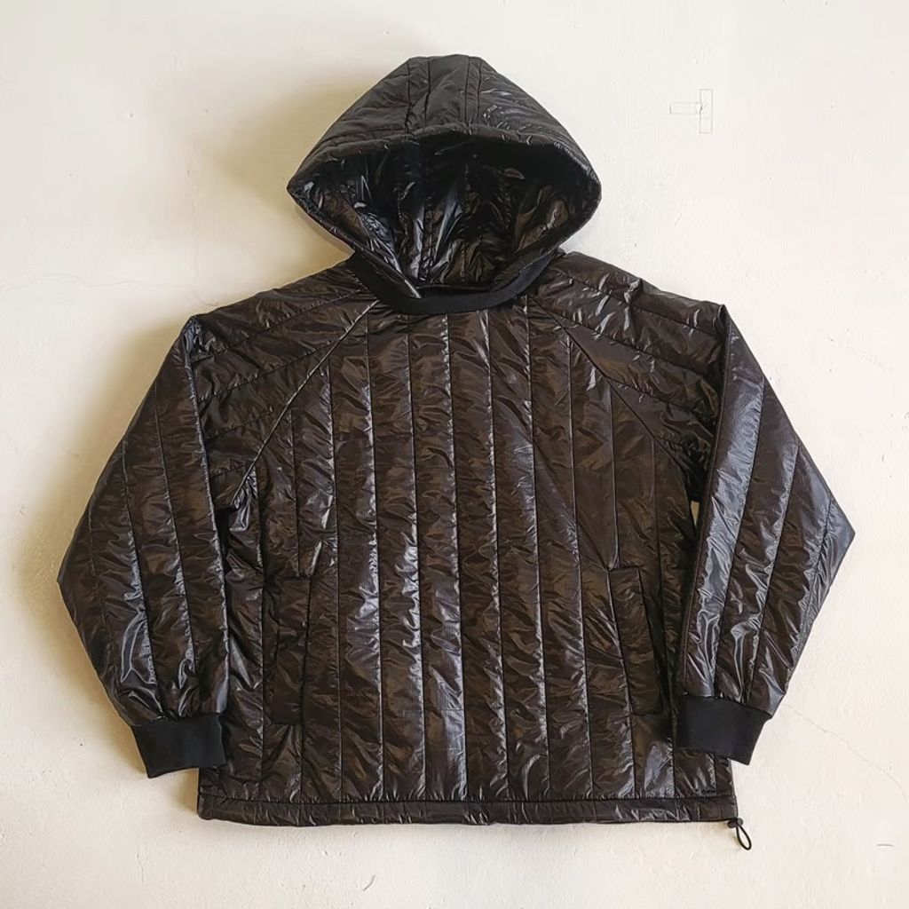 VOO Ost QUILT HOODY - BLACK