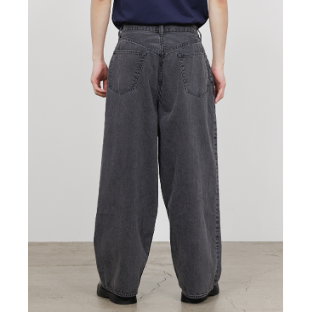 【予約商品】marka  BAGGY JEANS