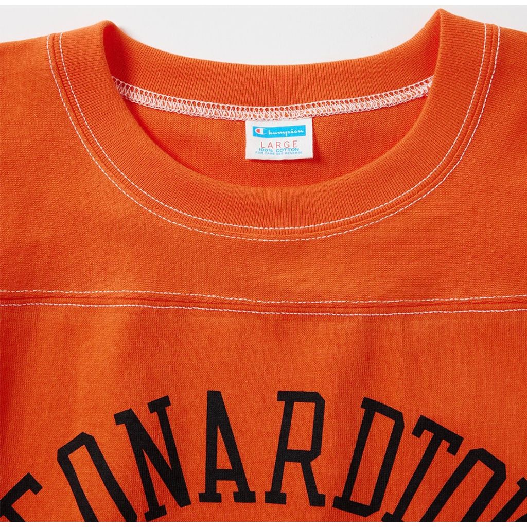 Champion QB 1/4スリーブフットボールTシャツ  TRUE TO ARCHIVES